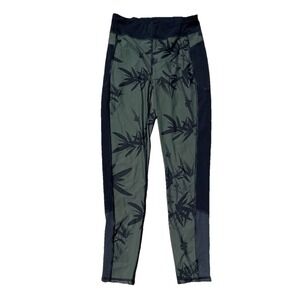 Sweaty Betty Leggings Size Medium Tropical Palm Print‎ Green Black/Green 28x30